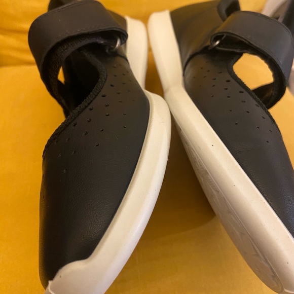 Ecco Brand Mary Jane Sense Sneakers - Picture 5 of 8